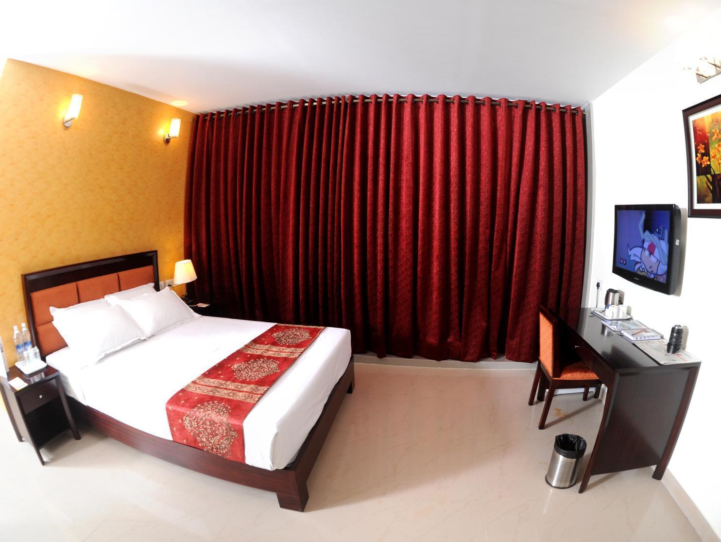 Treebo Crystal Castle Hotell Bangalore Eksteriør bilde
