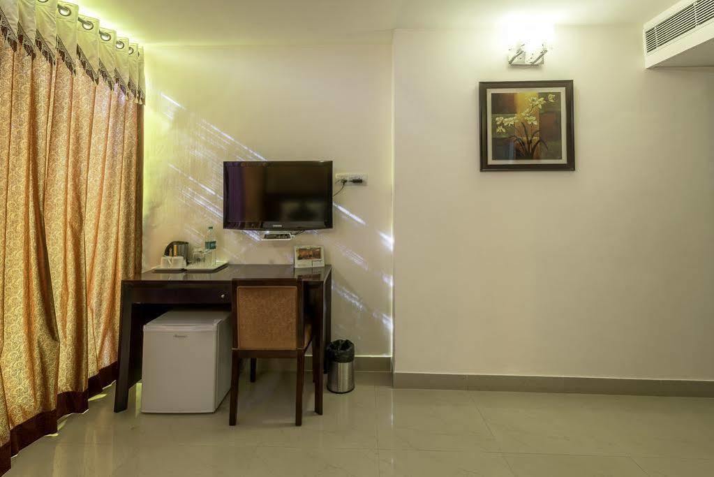 Treebo Crystal Castle Hotell Bangalore Eksteriør bilde
