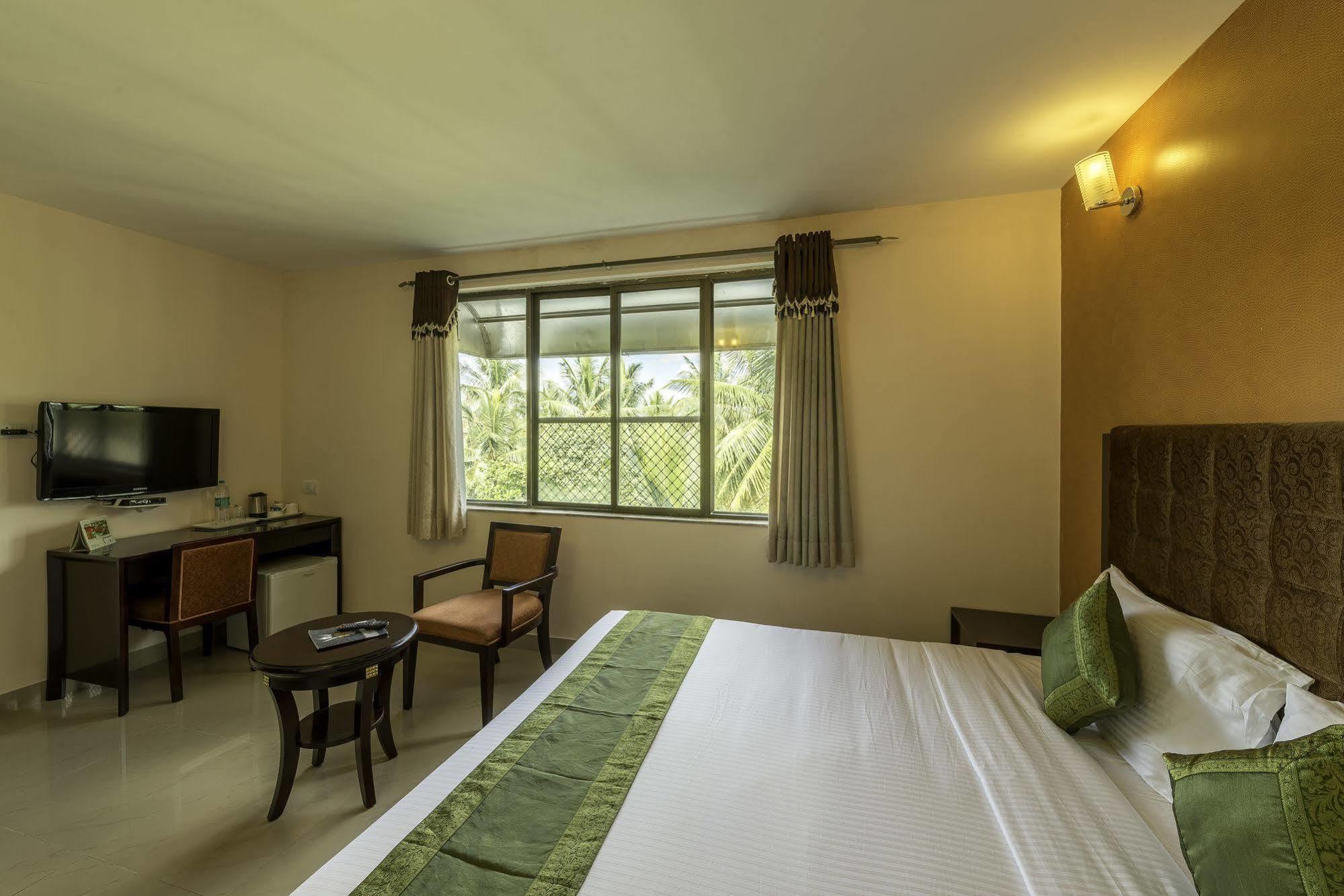 Treebo Crystal Castle Hotell Bangalore Eksteriør bilde