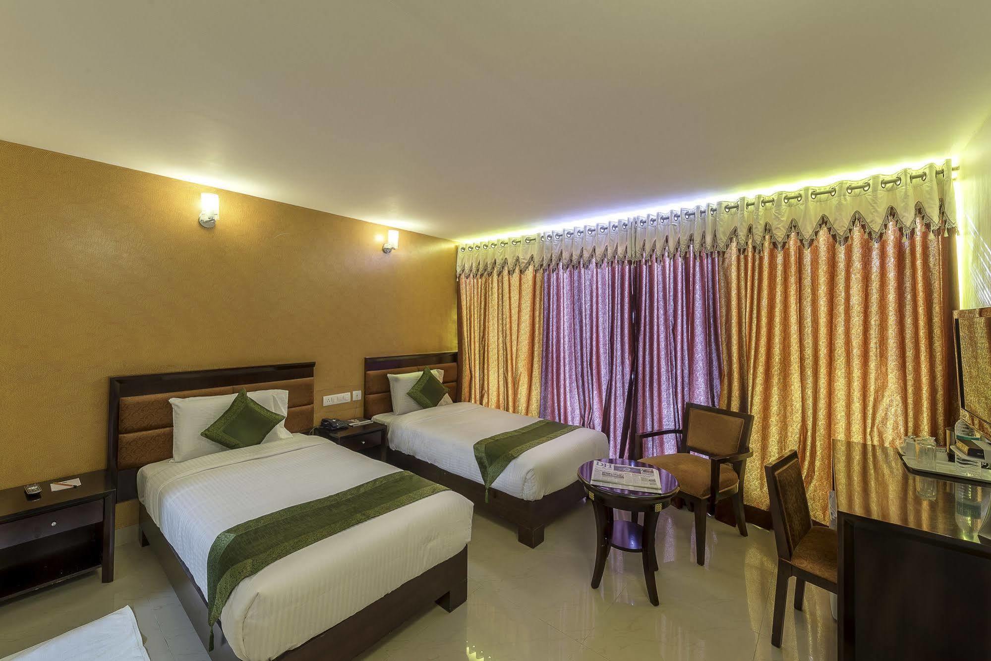 Treebo Crystal Castle Hotell Bangalore Eksteriør bilde