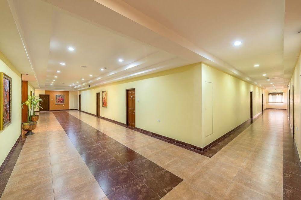 Treebo Crystal Castle Hotell Bangalore Eksteriør bilde