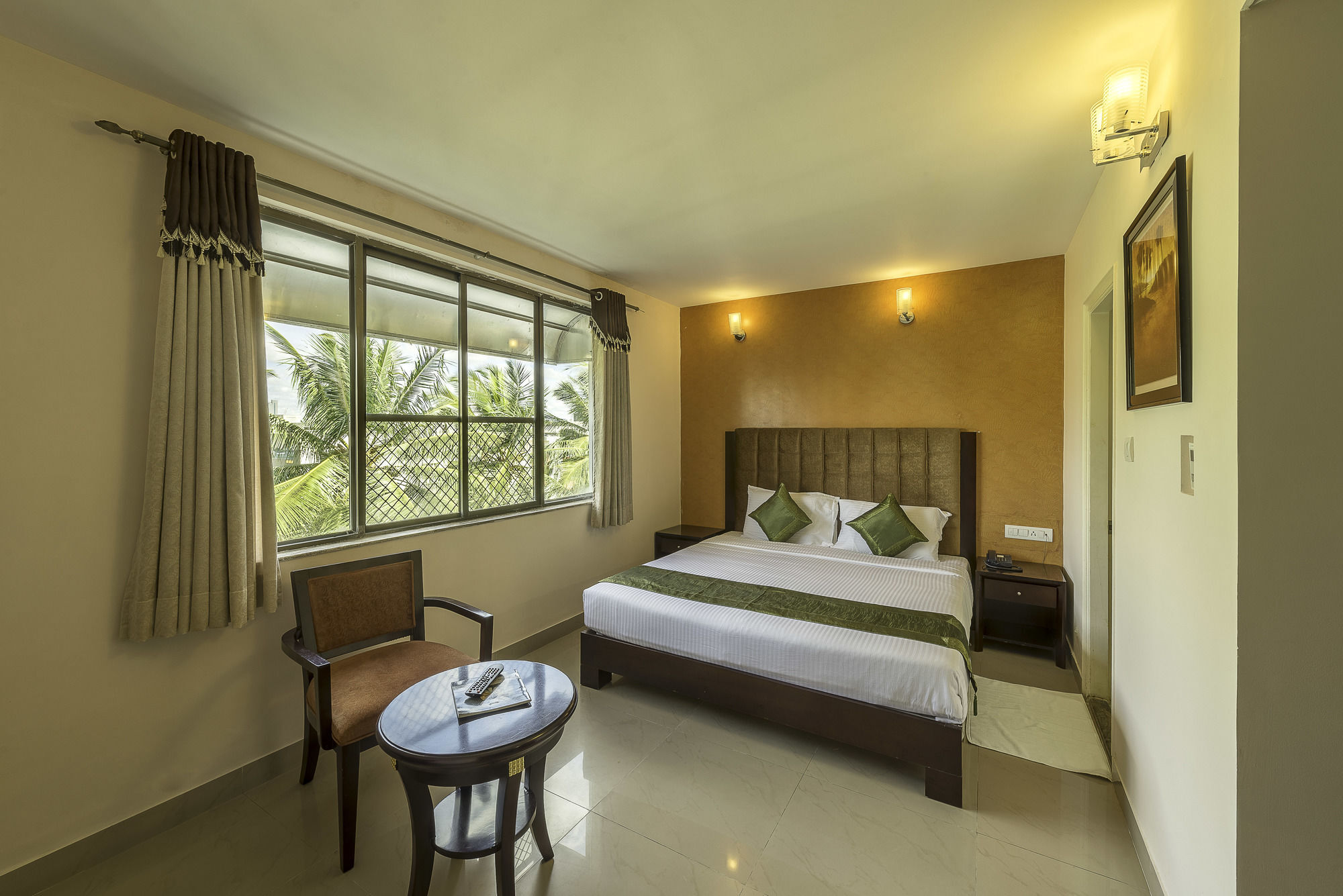 Treebo Crystal Castle Hotell Bangalore Eksteriør bilde